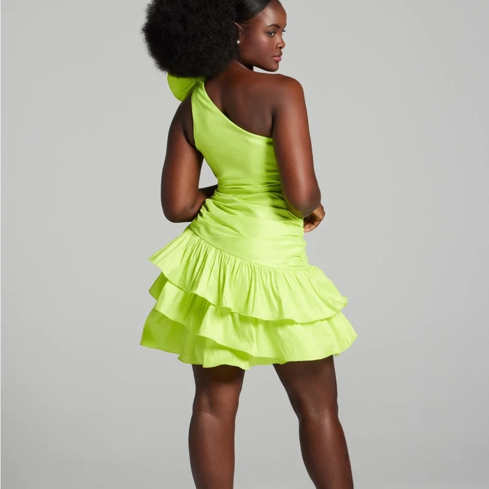 NWT Lord & Taylor Gabrielle Union Asymmetric Bare Shoulder Rosette Dress… - Picture 3 of 6